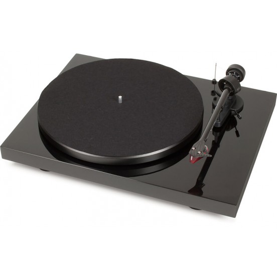Pro-Ject DEBUT CARBON REFERENCE